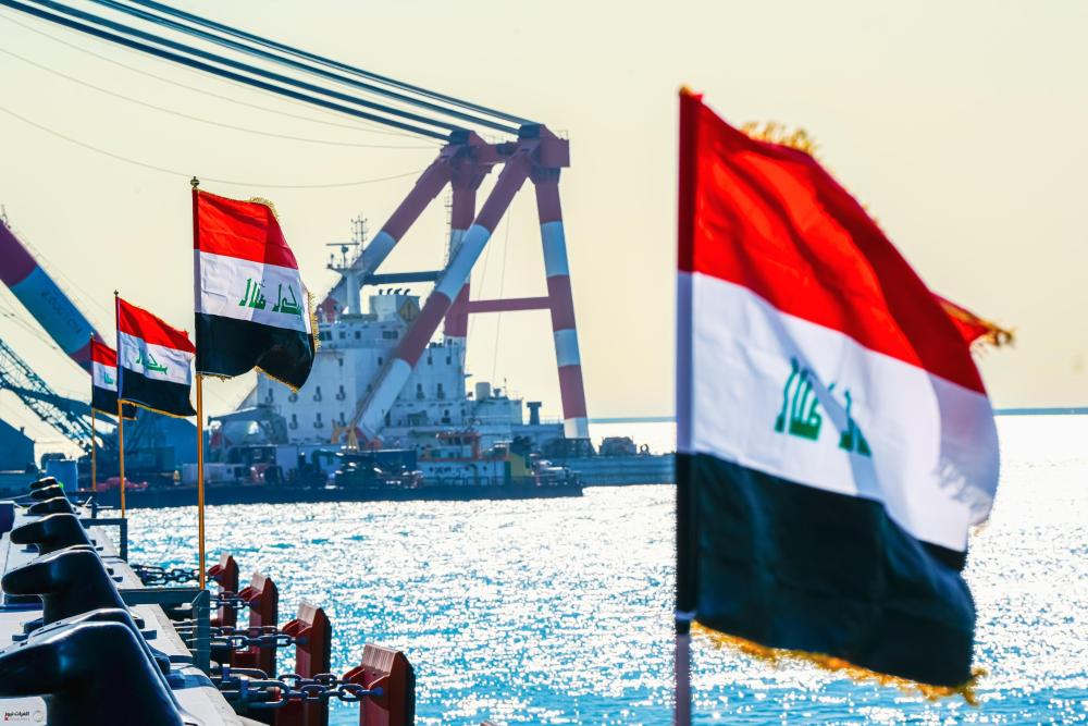 الموانئ: سلاسل الإمداد للعراق تعمل طبيعيا بعد مضيق هرمز