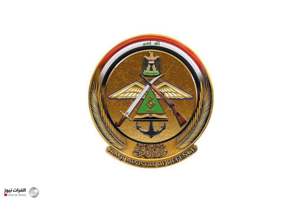الدفاع: لن نقف موقف المتفرج على استهداف القواعد الجوية وسنتصدى لها بحزم