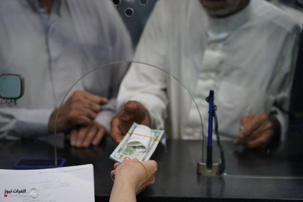 البنك المركزي ينفي رفع حصة المسافر من الدولار {وثيقة}