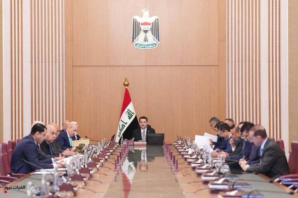 الحكومة تؤخر الدوام ساعة دعماً للمنتخب وترصد مكافآت التأهل