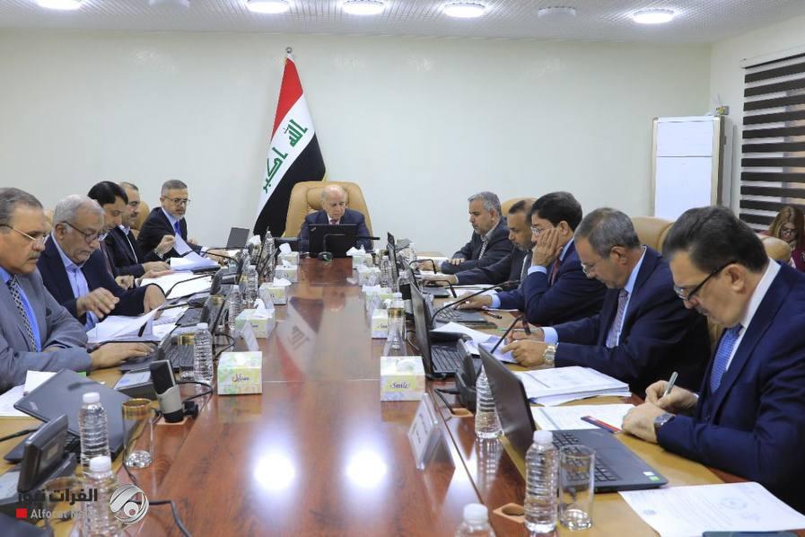 المجلس الوزاري للاقتصاد: الدفع الإلكتروني شرطاً لمنح اجازة العمل للمؤسسات كافة