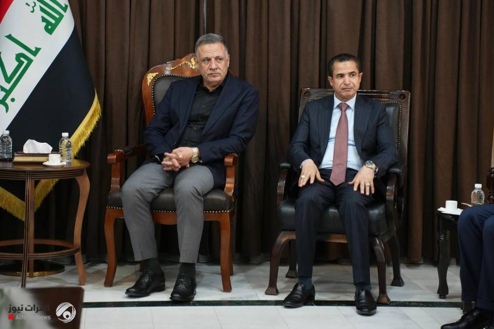 محافظ ذي قار ووزير الموارد يبحثان مشاريع الأهوار والإصلاح عبر حوض الفرات