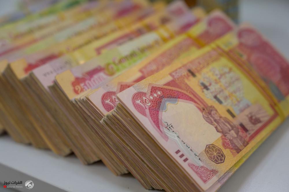 بيانات لموازنة العراق.. قفزة في النفقات وتراجع للإيرادات مع زيادة في العجز
