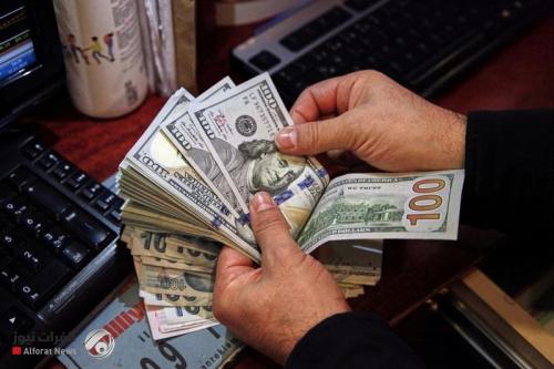 خبير اقتصادي: انخفاض أسعار صرف الدولار يعكس قوة للدينار العراقي