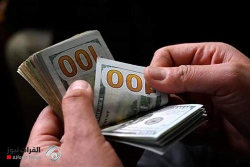 أسعار الدولار ترتفع مقابل الدينار في بغداد