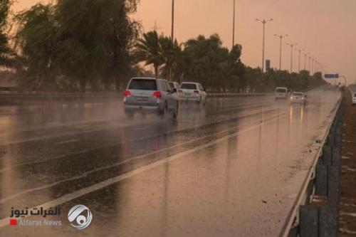تحولات جوية متسارعة.. أمطار رعدية وغبار يضرب مناطق متفرقة