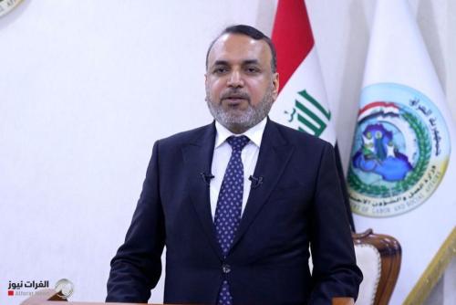إنجاز الخطة بنسبة ‎%100… وزير العمل يثني على جهود دائرة الإعلام والعلاقات