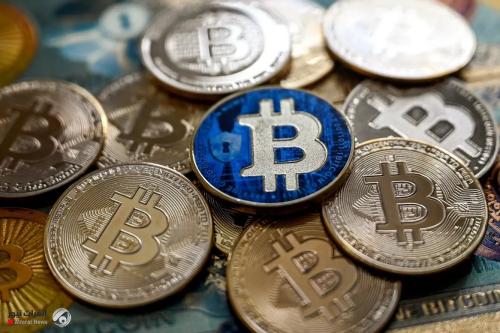 انخفاض العملات المشفرة.. وبتكوين عند أقل من 80 ألف دولار