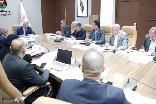 الكهرباء: اقرار خطتي إنتاج الطاقة الاستباقية والطارئة وتفعيل حزمة إجراءات لتأمين الوقود