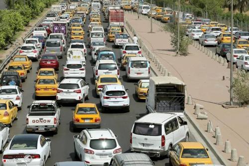 مسؤول حكومي: 8 ملايين سيارة في العراق ودراسة لتقنين الاستيراد بينها التسقيط