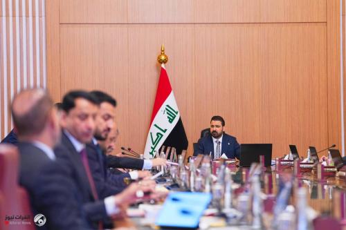 مجلس الوزراء يصدر حزمة قرارات.. والزيدي يوجه بإعادة تقييم المديرين العامين