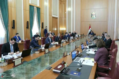 مجلس الوزراء يصدر قرارات داعمة لملف الكهرباء والمولدات