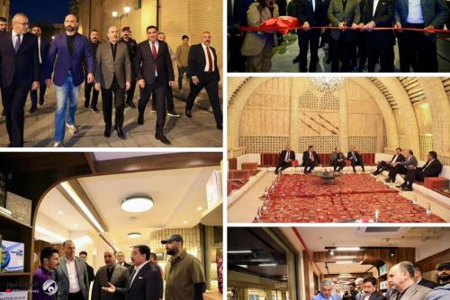 أمين بغداد يفتتح مشروع {أقرأ داون تاون} في شارع السراي